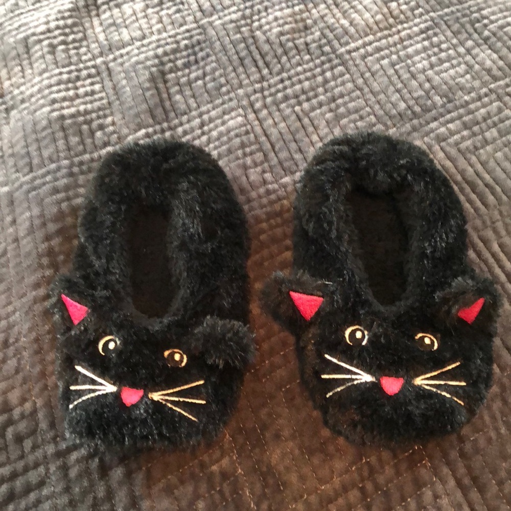 Girls slippers